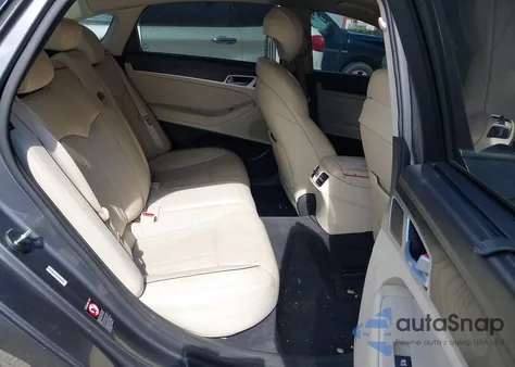 2015 Hyundai Genesis 3.8 from USA, damaged, VIN KMHGN4JE3FU069733